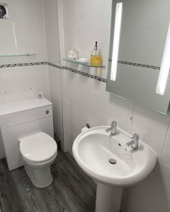 bathroom for billsmoor